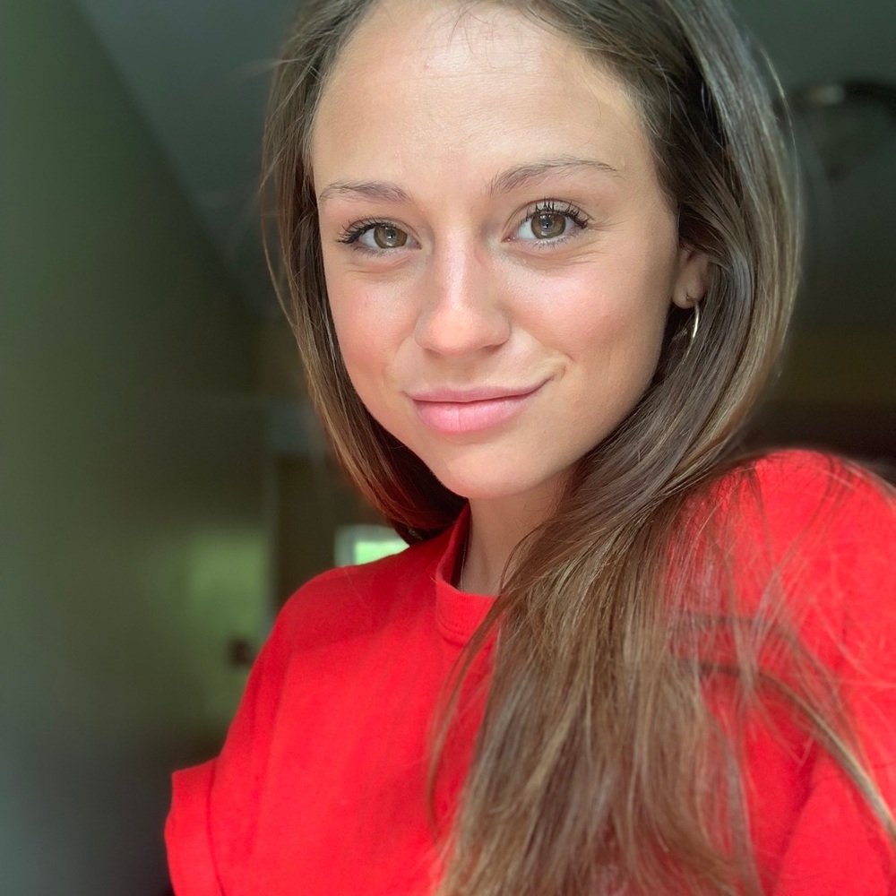 Meet your Posher, Kenzie